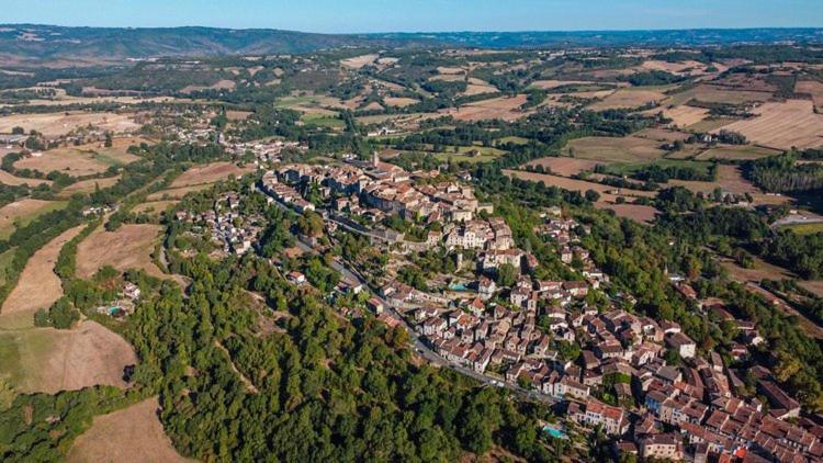 Rue Du Barri Lägenhet Cordes Sur Ciel Exteriör bild